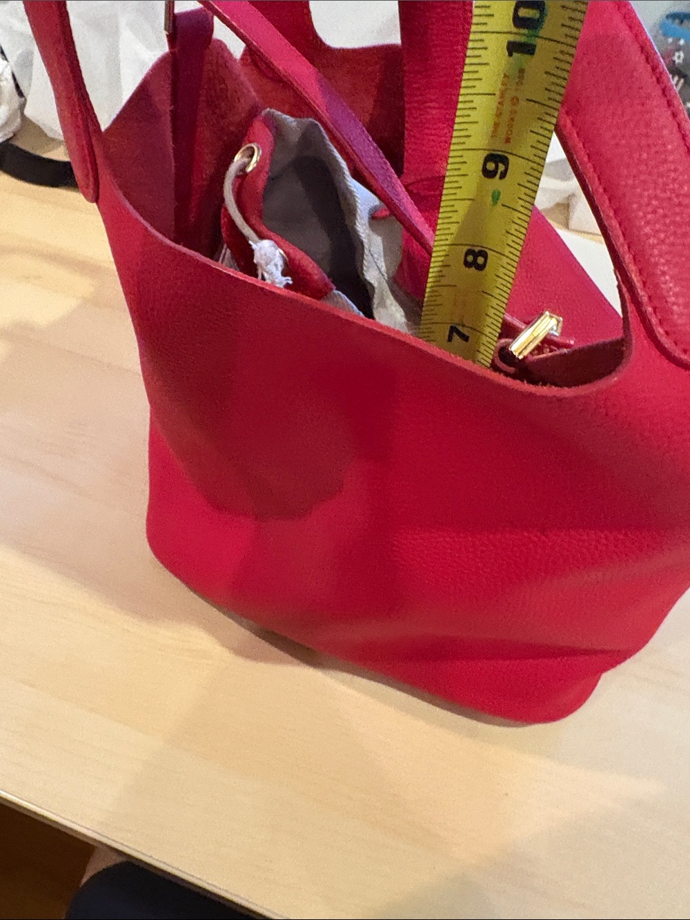 Red Leather Bucket Tote Handbag - Unbranded - Picture 13 of 16